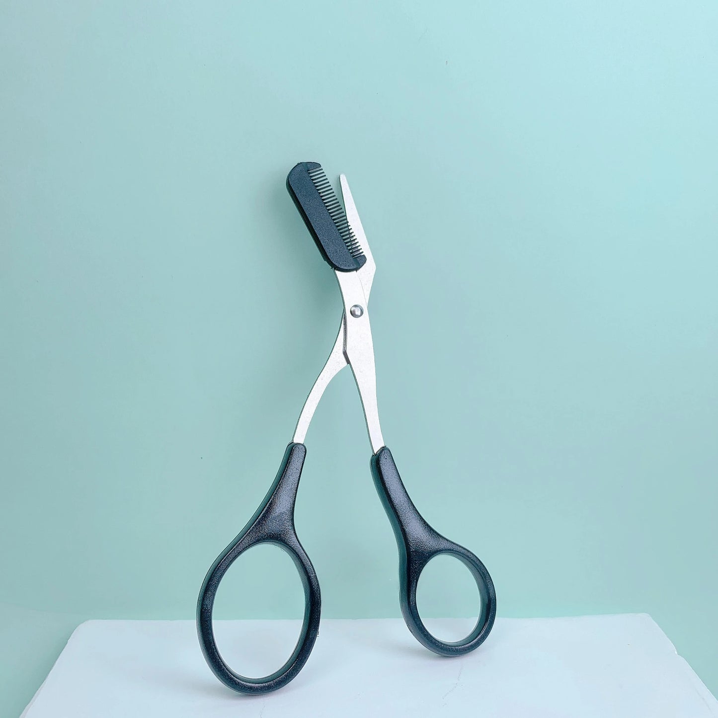 Precision Eyebrow Trimming Scissors with Built-In Comb